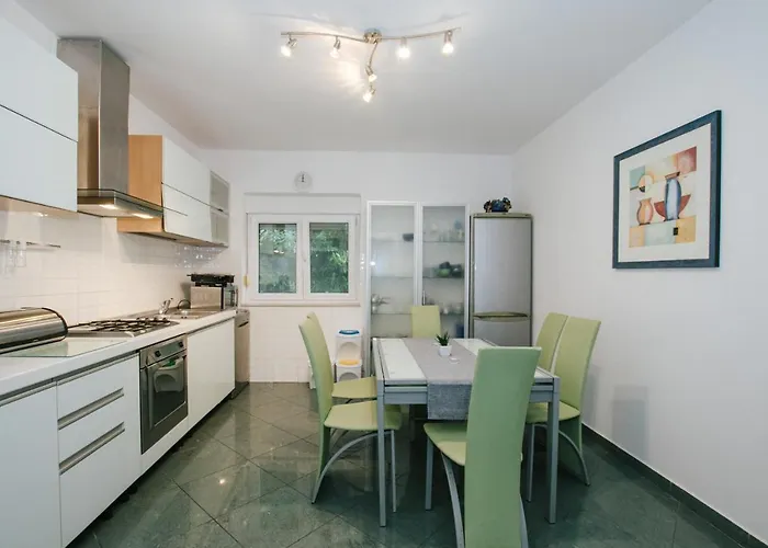 Appartement Green Apartment *