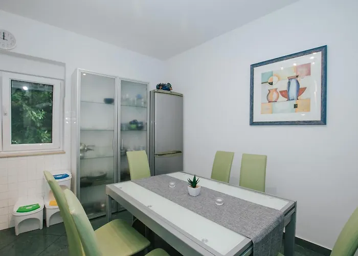 Green Apartment Appartement *