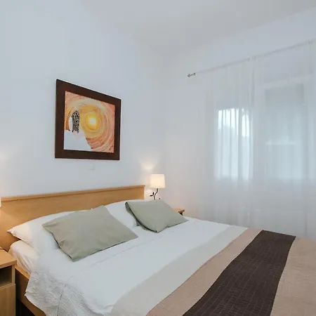 Green Apartment Apartment *